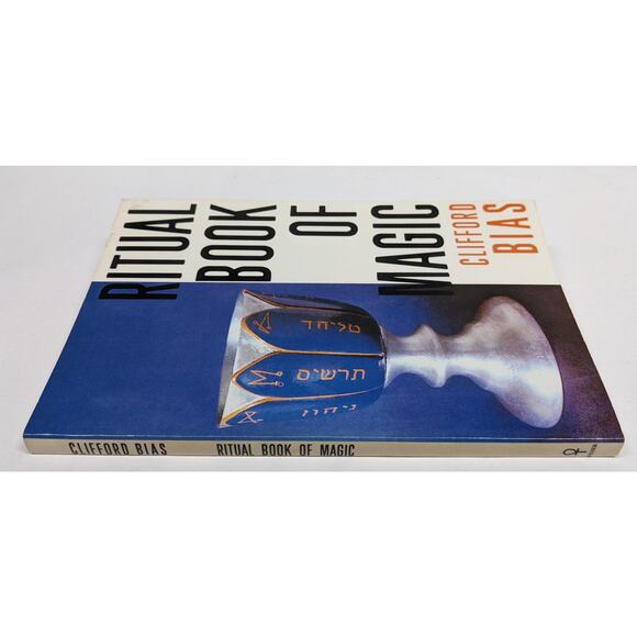 Ritual Book of Magic - Clifford Bias Paperback - 1987 Reprint Samuel Weiser Pub - Picture 4 of 4